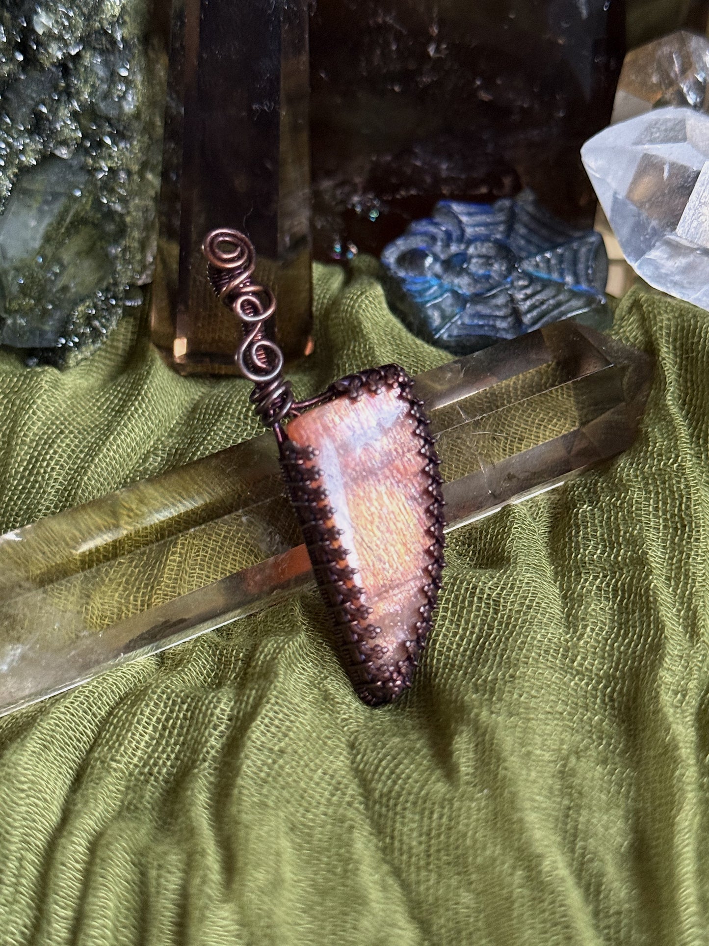 Meteor shower sunstone knife pendant