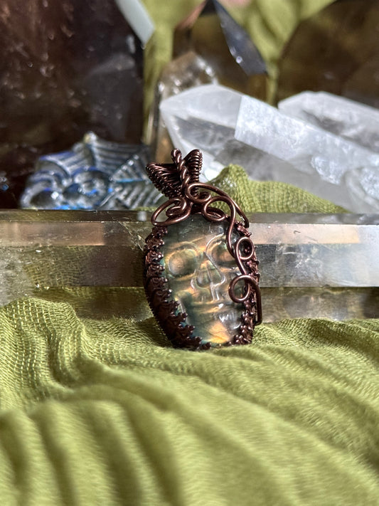 Labradorite skull pendant