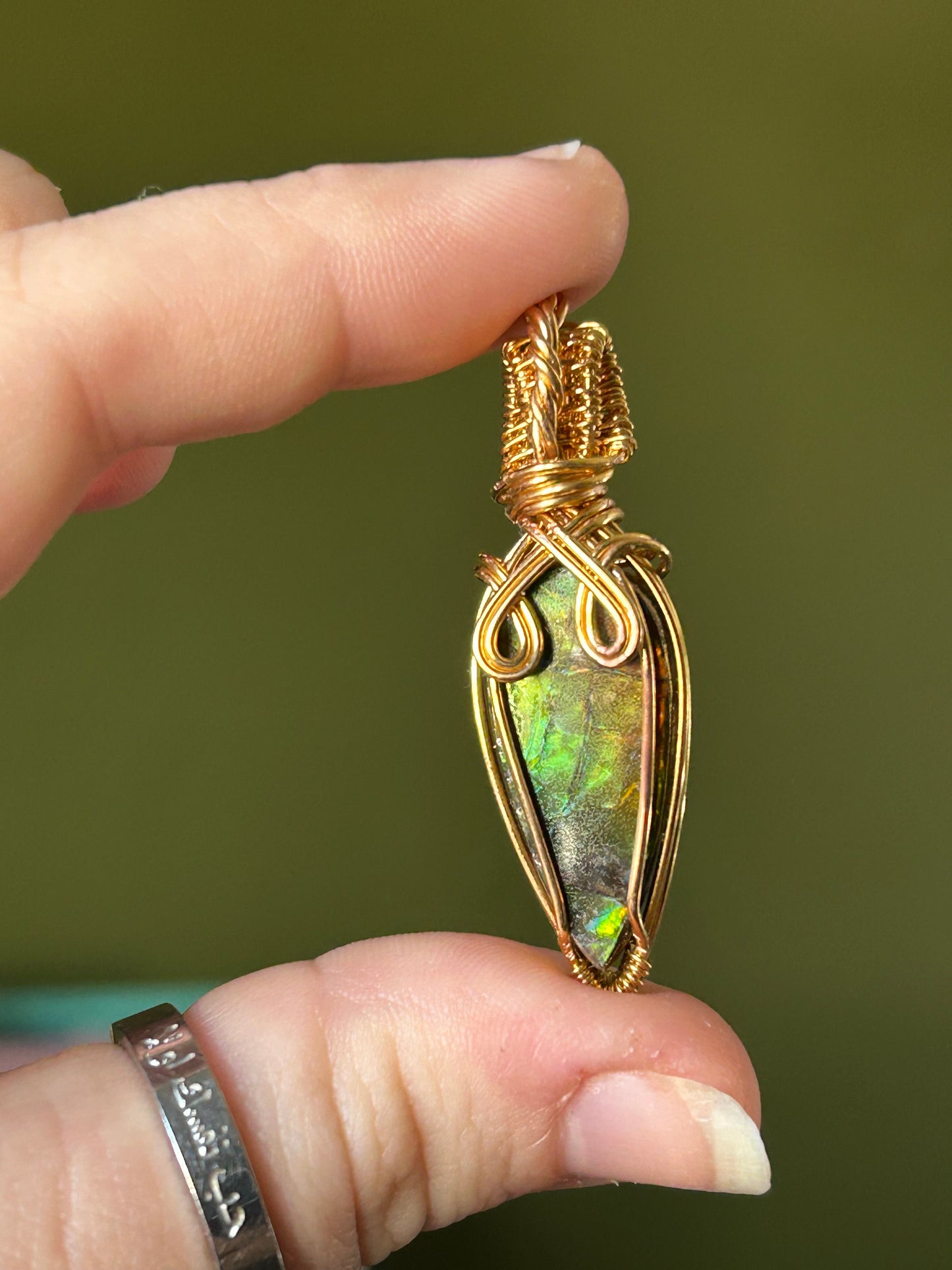 Ammolite Pendant