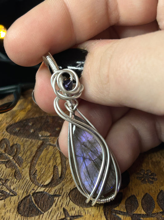 Purple Labradorite Pendant