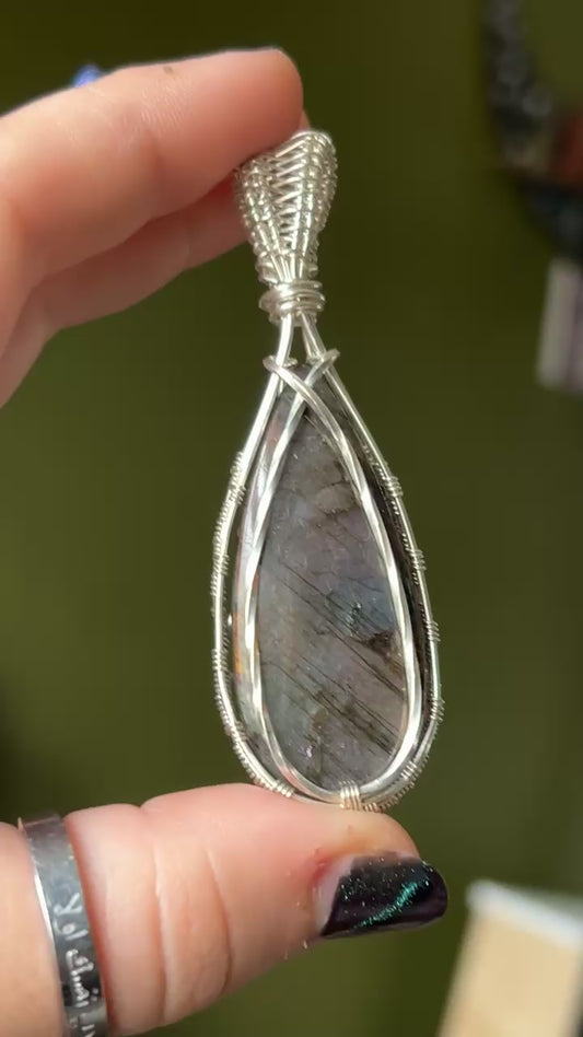 Labradorite Pendant